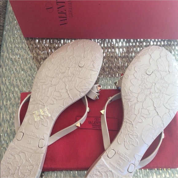 VALENTINO JELLY ROCK STUD SANDALS - Picture 3 of 8